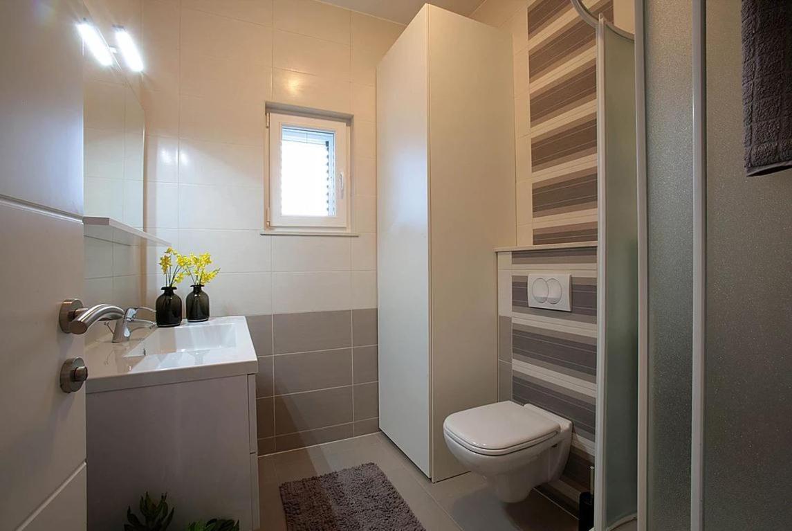 נובליה Sea Salt Apartment מראה חיצוני תמונה